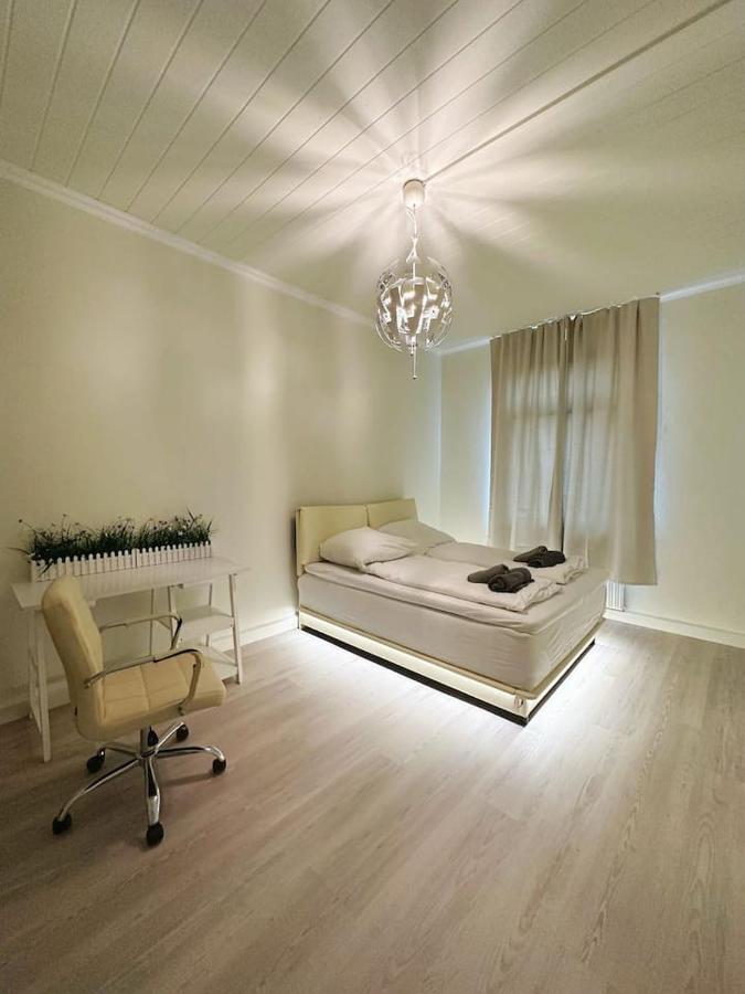 2 Schlafzimmer Waschenspuelmaschine Duisburg Luaran gambar