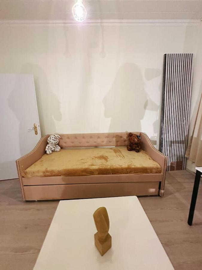 2 Schlafzimmer Waschenspuelmaschine Duisburg Luaran gambar
