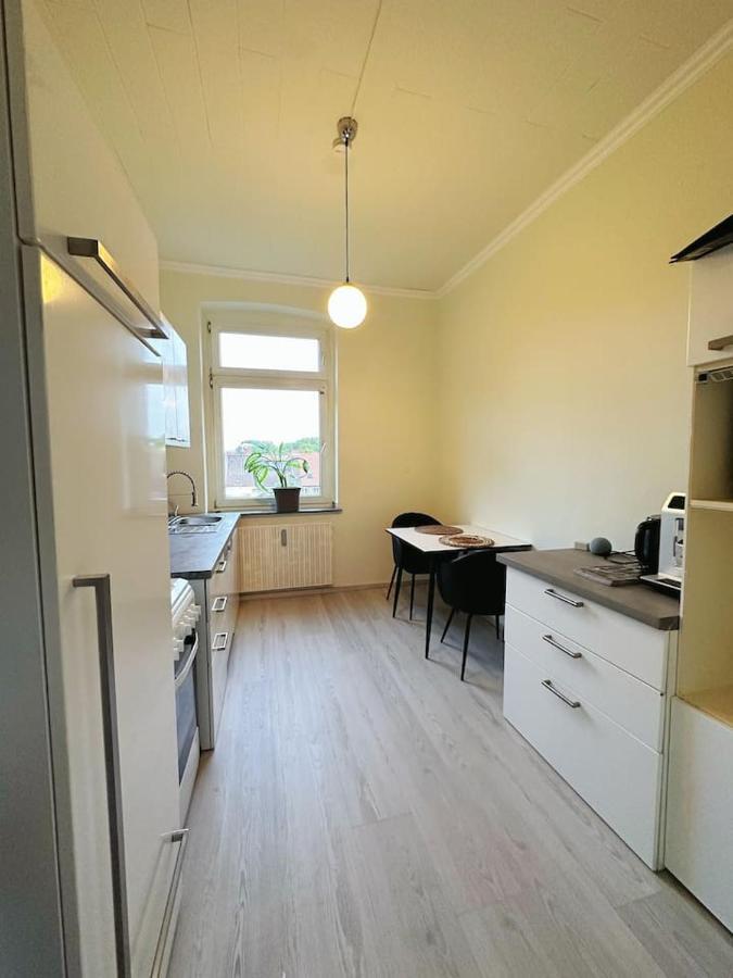 2 Schlafzimmer Waschenspuelmaschine Duisburg Luaran gambar