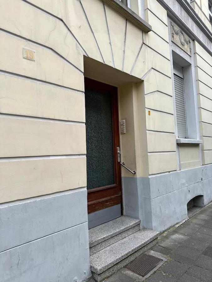 2 Schlafzimmer Waschenspuelmaschine Duisburg Luaran gambar